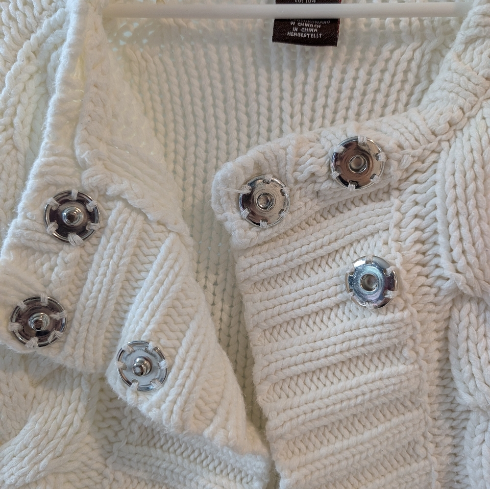 Girls Chunky Cable Knit Short-Sleeve Sweater, Size S/4 - Picture 5 of 7